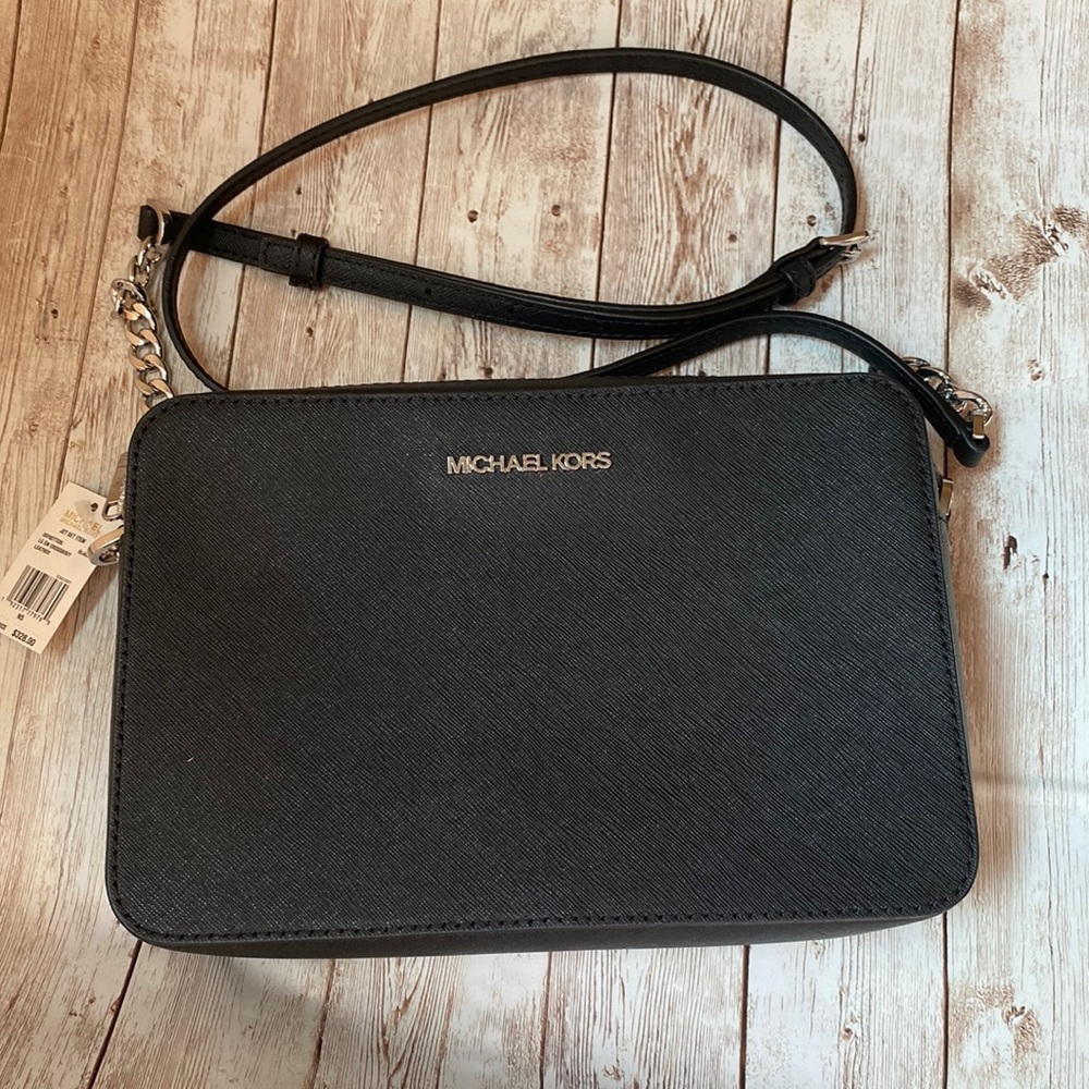 NWT Michael Kors LG EW Jet Set Crossbody Black with Silver Hardware